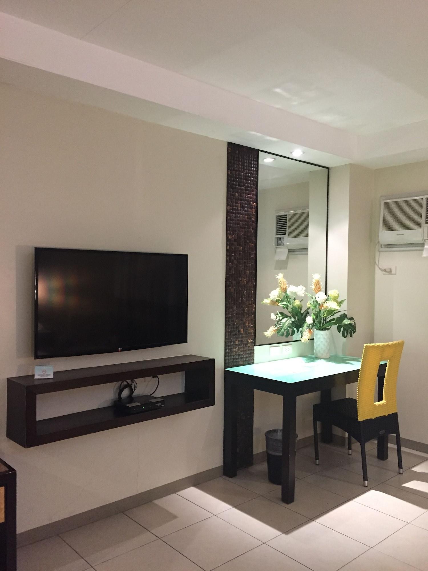 Circle Inn - Iloilo City Center Dış mekan fotoğraf