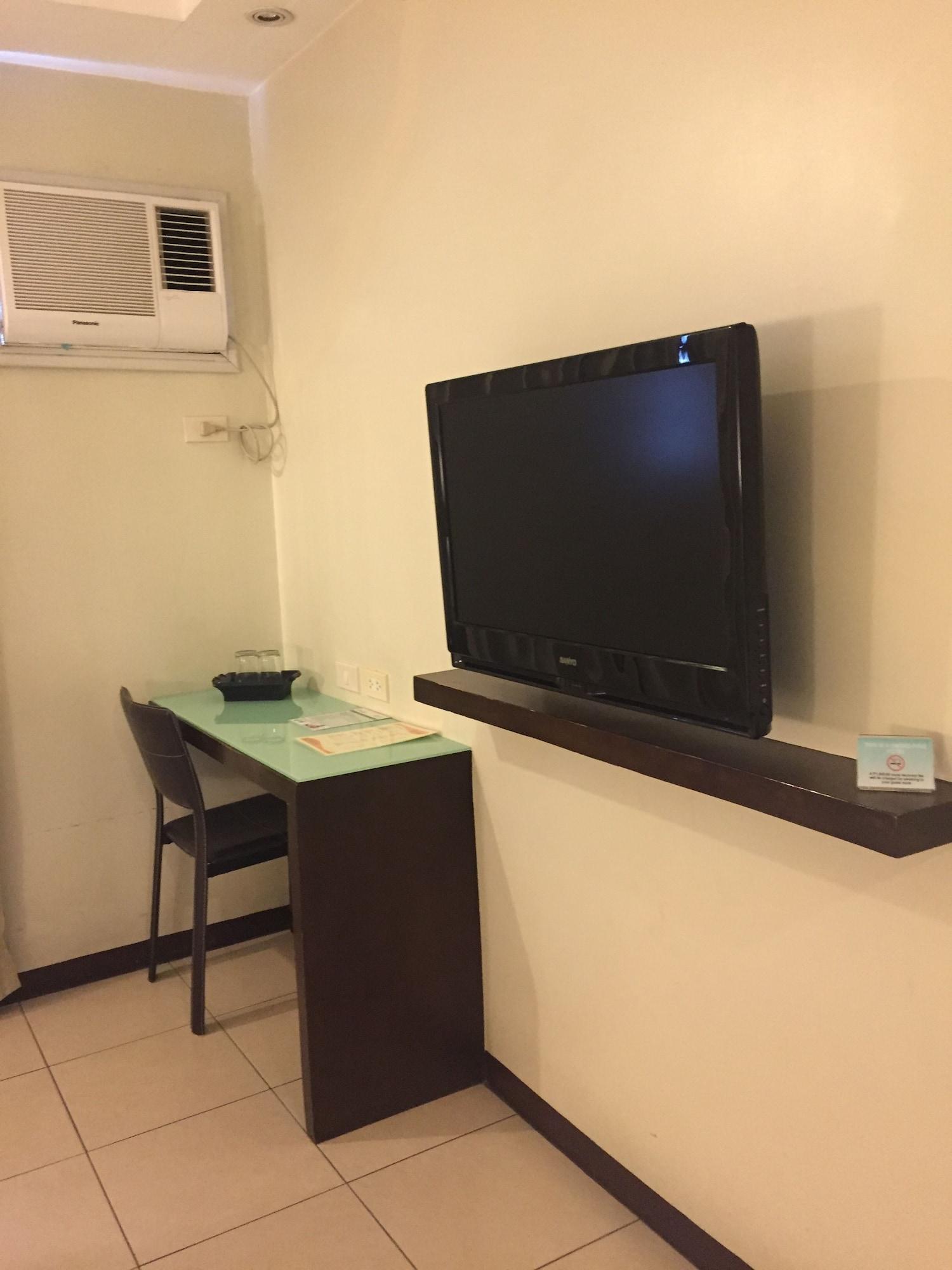 Circle Inn - Iloilo City Center Dış mekan fotoğraf